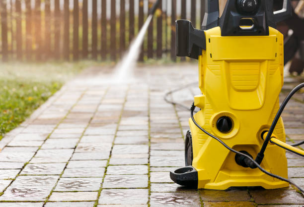 Best Playground Equipment Cleaning  in Louisvle, IL